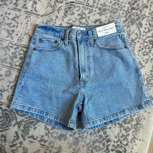 Abercrombie Mom Shorts